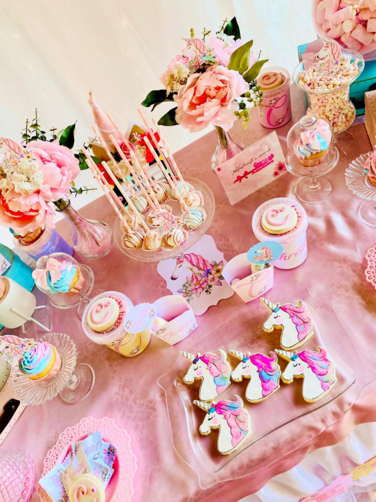 feste per compleanni baby shower Confezione da 3 pirottini in cartone bianco per cupcake a 3 ripiani 